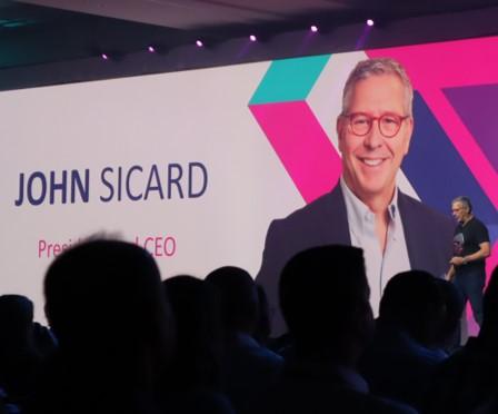 John Sicard　講演の様子